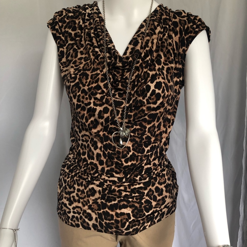 Heartsoul S leopard print blouse w crisscross back - Picture 2 of 9